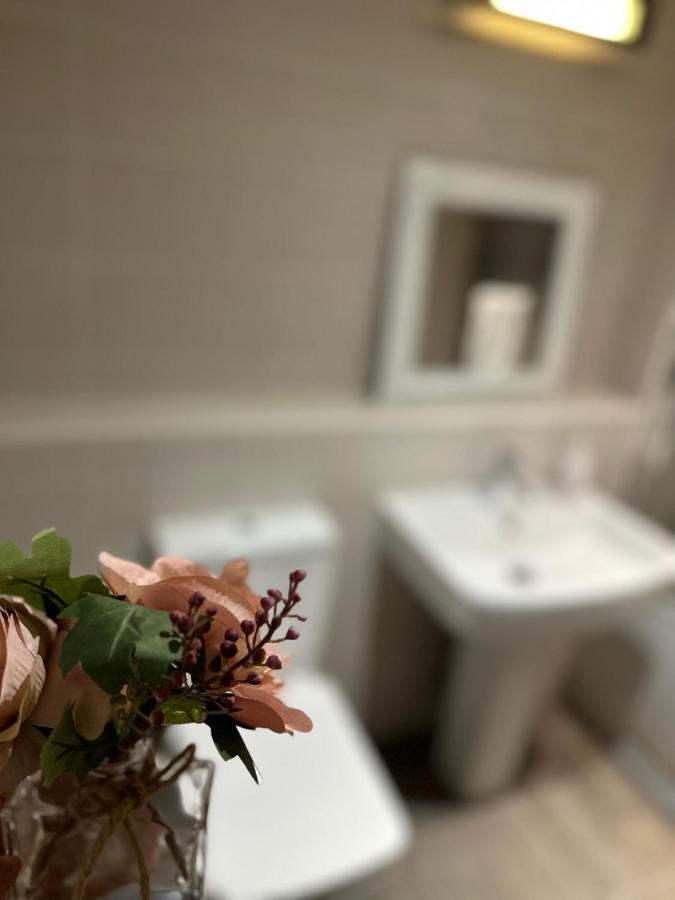 Koala & Tree - Modern 1 Bed Apartment For 4 Guests In The Heart Of Cambridge - Short Lets & Serviced Accommodation Exteriör bild