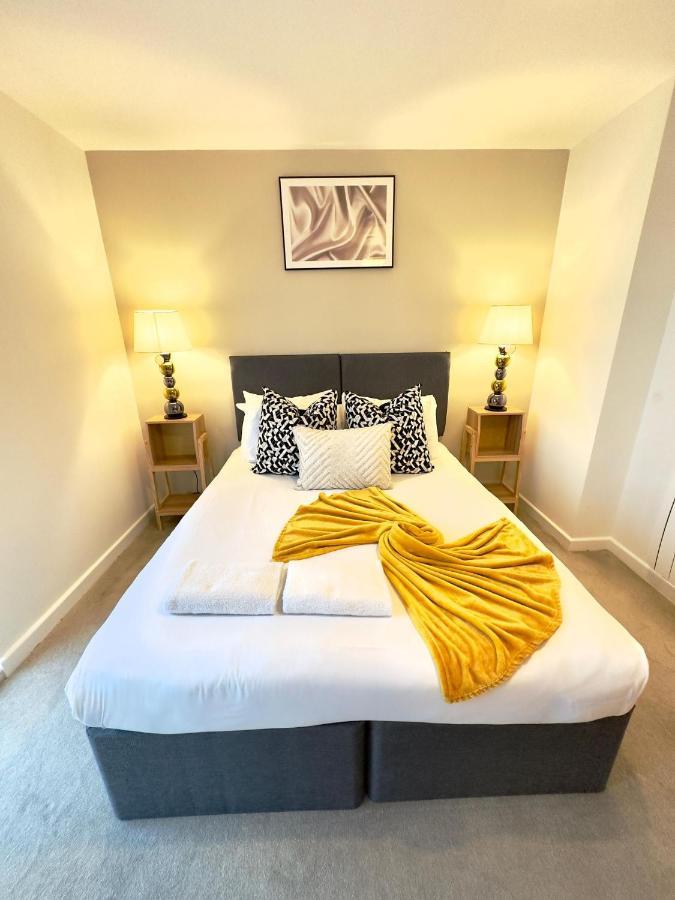 Koala & Tree - Modern 1 Bed Apartment For 4 Guests In The Heart Of Cambridge - Short Lets & Serviced Accommodation Exteriör bild